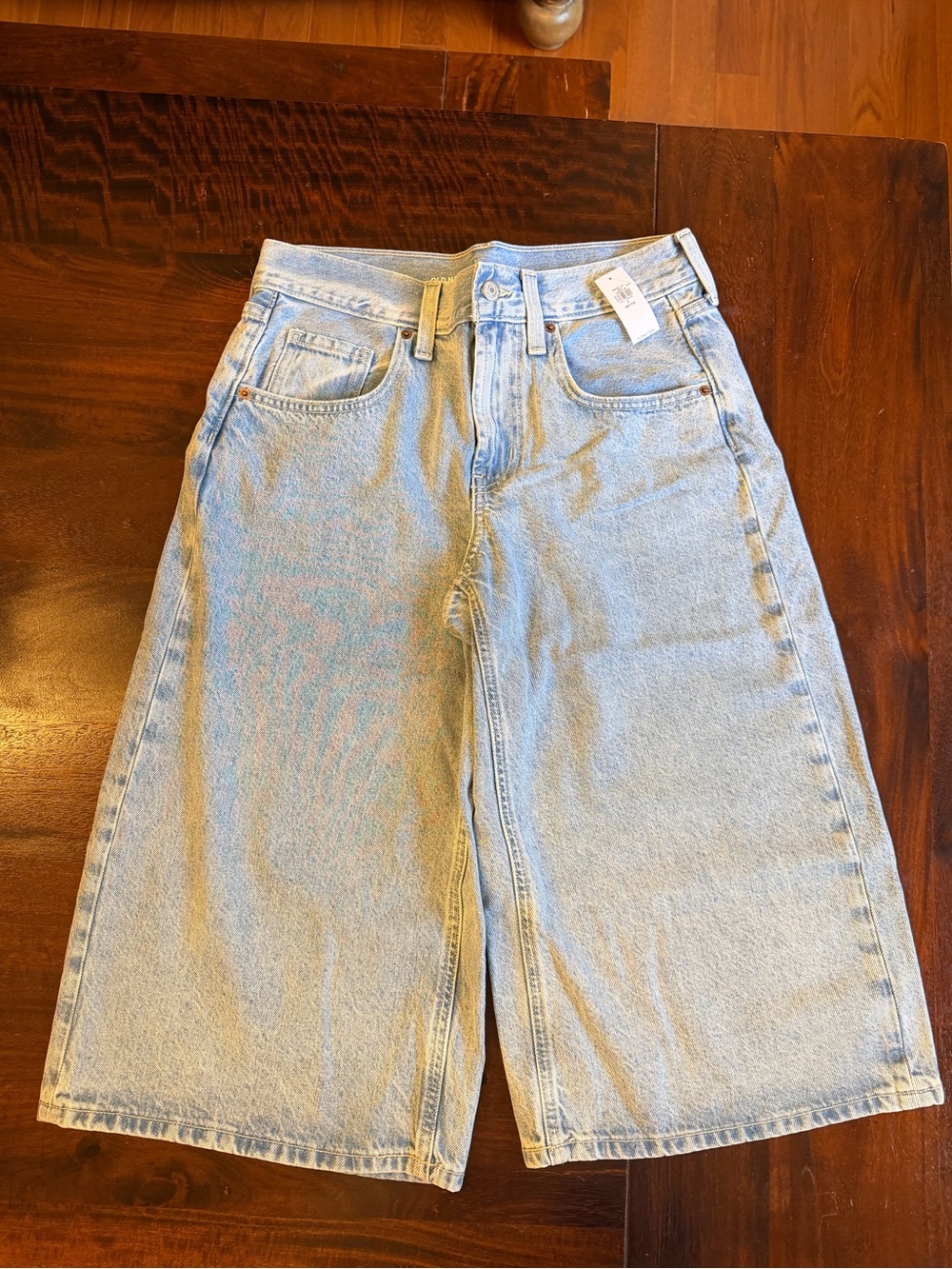 Old Navy Light Blue Baggy Wide-Leg Denim Shorts - Petite